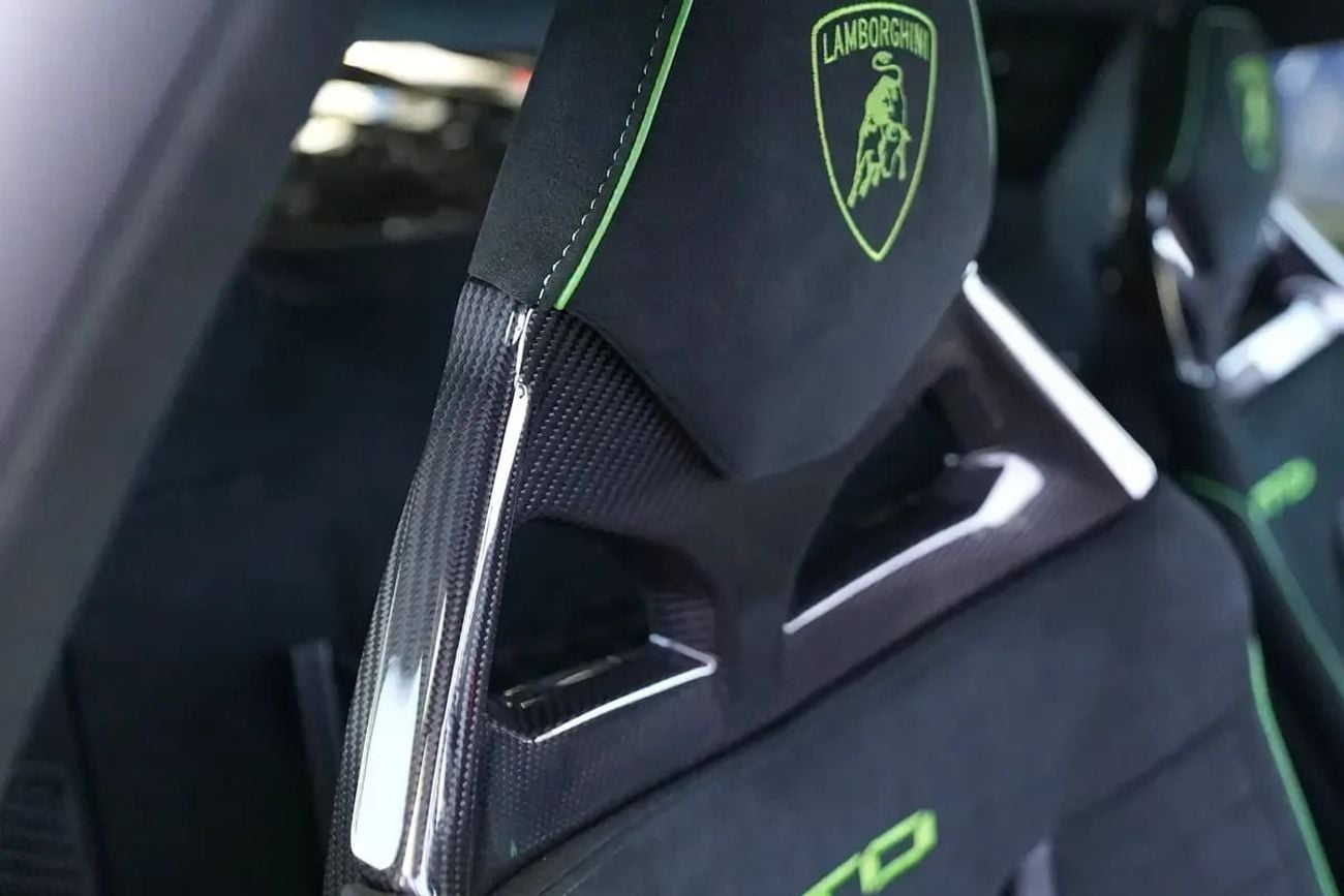Lamborghini Huracan STO