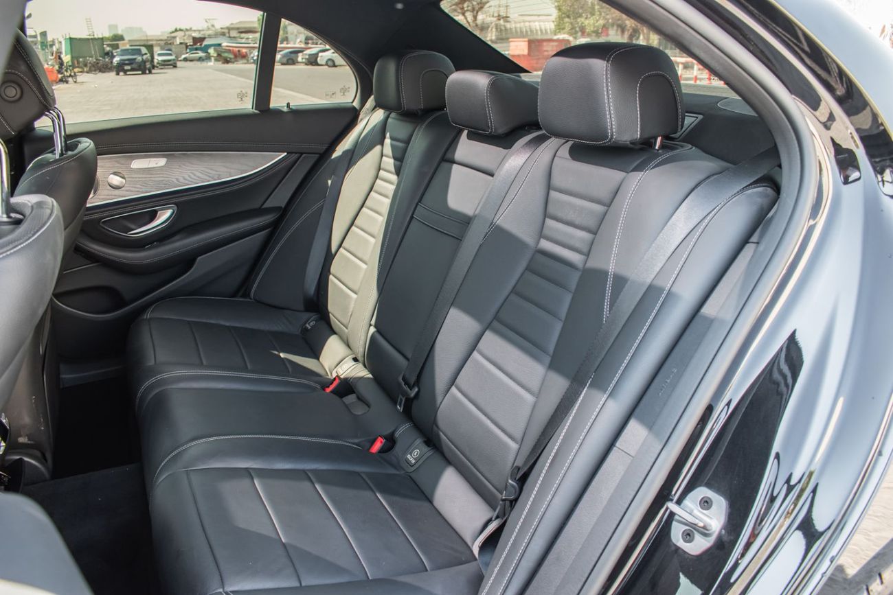 Mercedes-Benz E 350 AMG