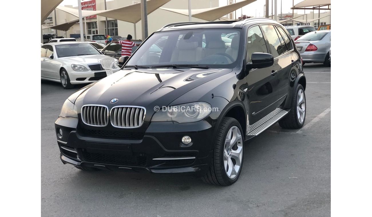 BMW X5 Bmw X5 model 2009GCC car prefect condition full option low mileage sun roof leather seats back camer