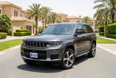 جيب جراند شيروكي LIMITED كارس24 هي سوق ضخم للسيارات المستعملة موثوق ومضمون ٪كارس24 هي سوق ضخم للسيارات المستعملة موثوق ومضمون