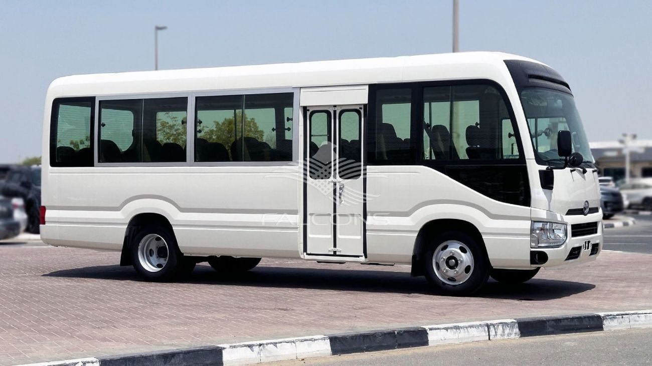 تويوتا كوستر 2.7L Petrol Minibus (30 Seats) – Manual Transmission, RWD,
