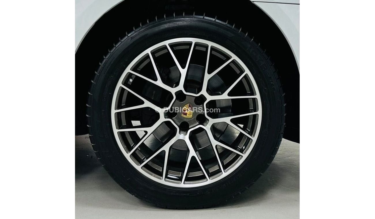 بورش ماكان Std