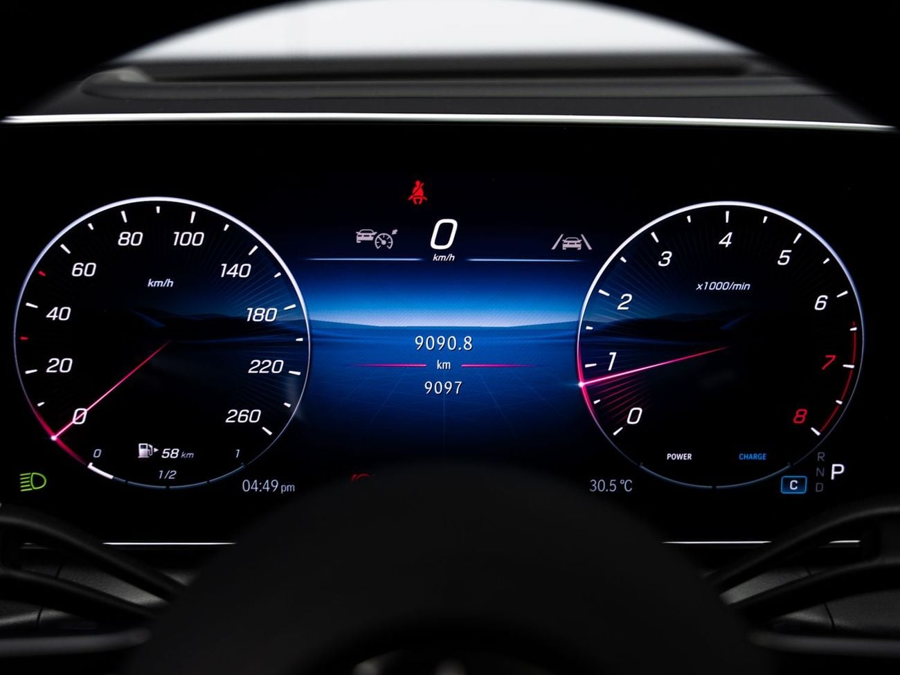 Mercedes Benz GLC200 PREMIUM PLUS BUY NOW, PAY 2027 | THE BLACKLINE STANDARD | Mercedes Warranty + Service Contract, GCC