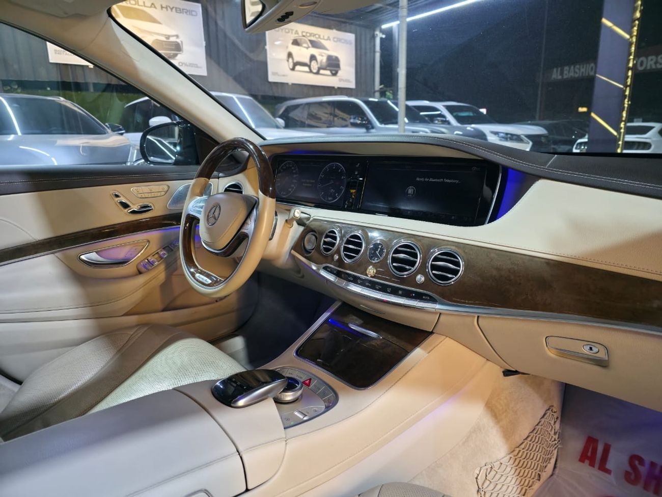مرسيدس بنز S 550