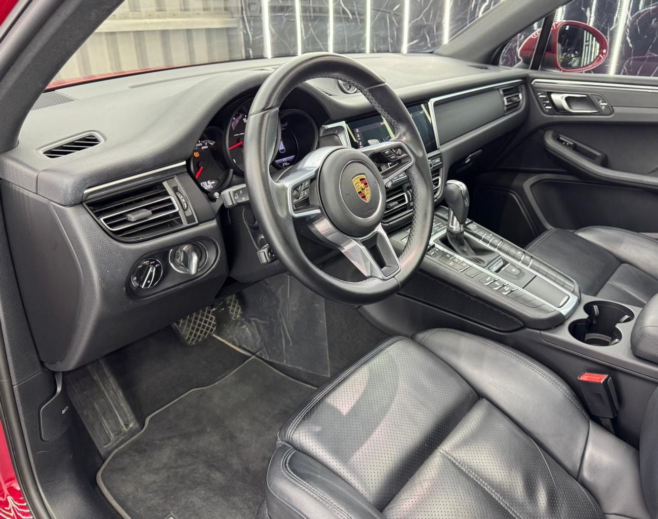 Porsche Macan Std 2.0L (252 HP)