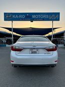 Lexus ES350 Platinum Lexus ES350 2018 with engine capacity 3.5 in perfect condition 163,000 km cable car