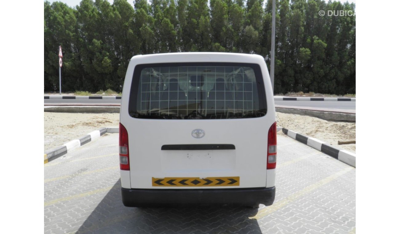 Toyota Hiace 2013 ref#681