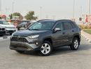 Toyota RAV4 XLE 4WD push start,leather seats 2021
