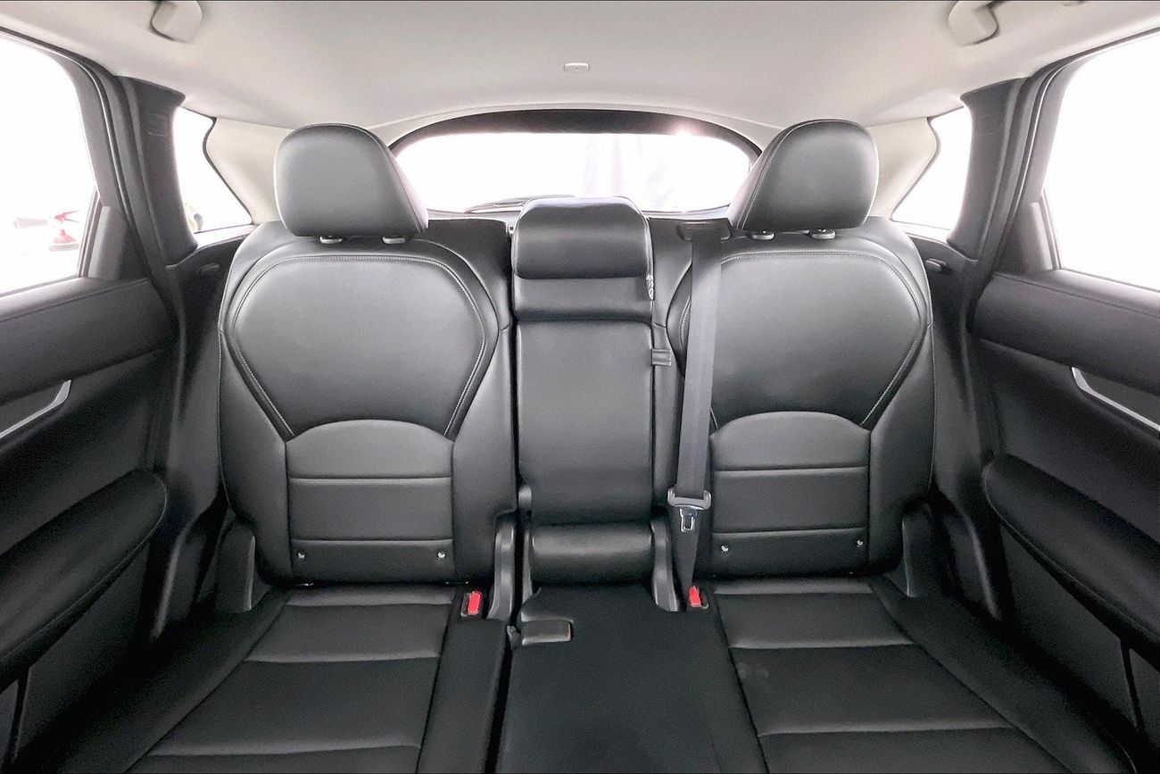 إنفينيتي QX50 Luxe | عرض العيد الحصري | خالية من أضرار الفيضانات