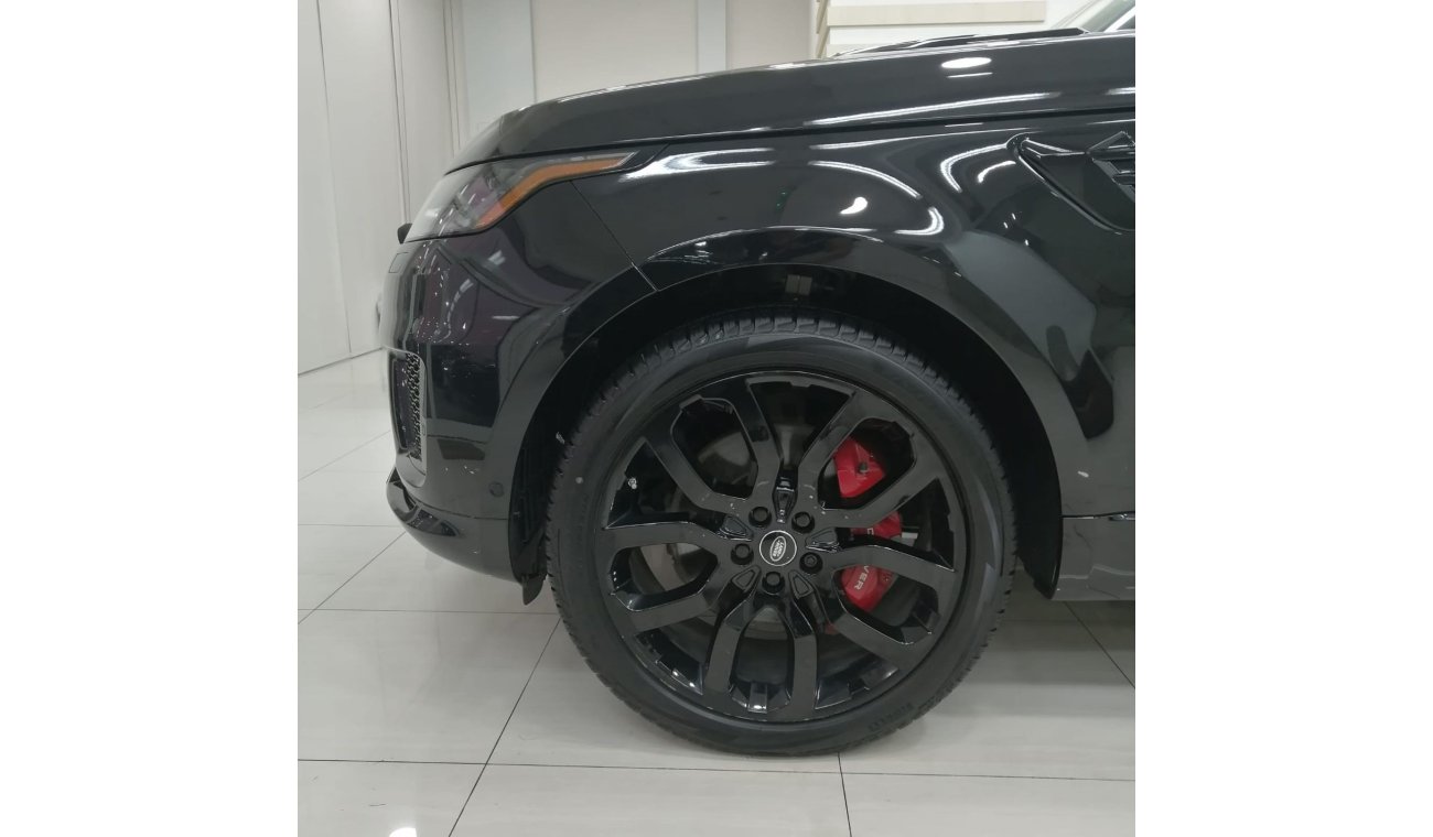 لاند روفر رانج روفر سبورت إتش أس إي RANGE ROVER SPORT 2020 BLACK V8 - 5.0 L SUPERCHARGED PANORAMA RED LEATHER INTERIOR HYDRAULIC PROJECT