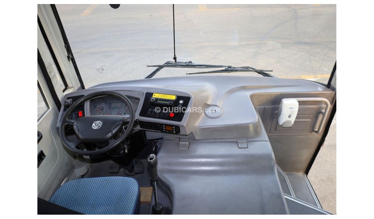 Ashok Leyland Oyster | Luxury Bus | GCC Specs | Well Maintained