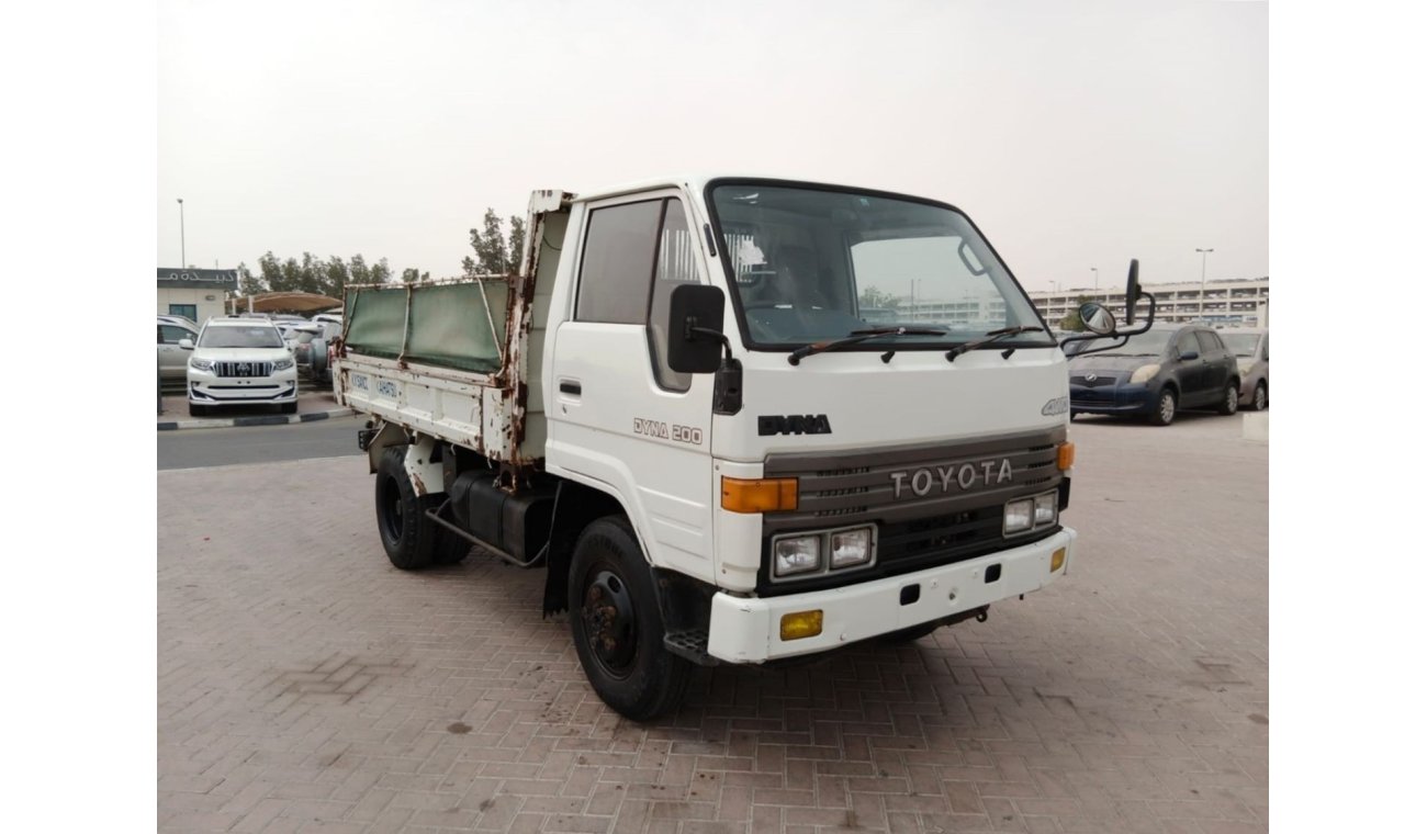 تويوتا داينا TOYOTA DYNA TRUCK RIGHT HAND DRIVE (PM1310)