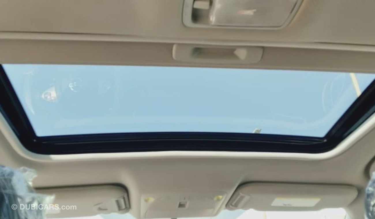 Nissan Sentra SV - Full option With Sunroof