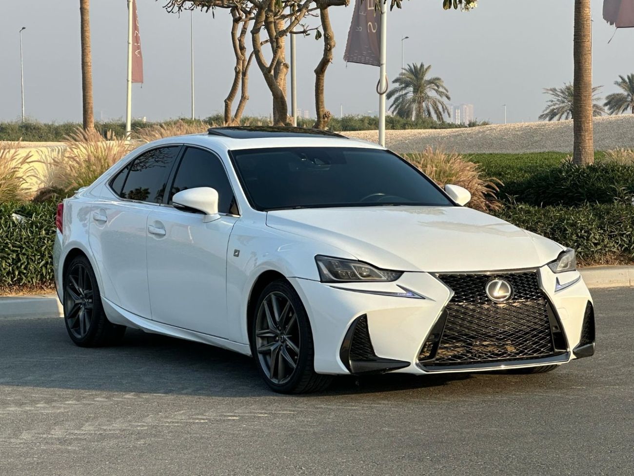 لكزس IS 200