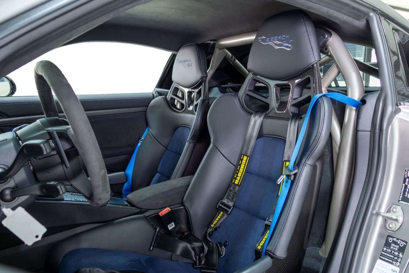 بورش كايمان 718 GT4 RS 4.0L (493 HP) A/T