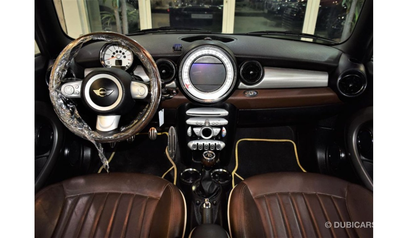 ميني كوبر إس VERY LOW MILEAGE!!! Only 51,000KM! Mini Cooper S Convertible! 2010 Model!! in Black Color! GCC Specs