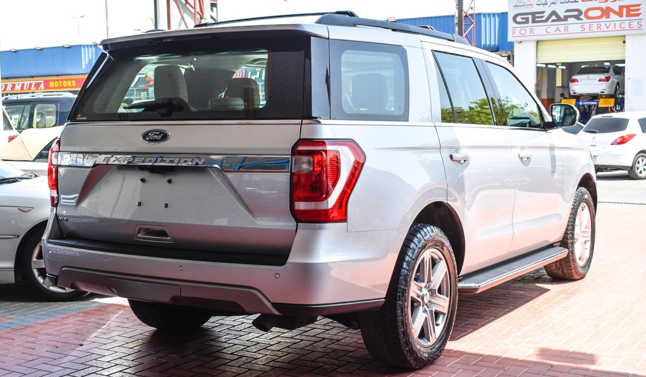 Ford Expedition XLT EcoBoost V6