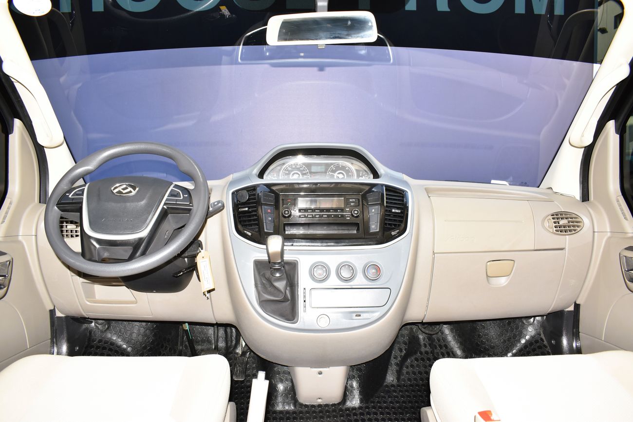 SAIC Maxus V80 AED 1199 PM | 2.5L MT 15-STR  GCC AGENCY WARRANTY UP TO 2026 OR 120K KM