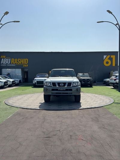 نيسان باترول سفاري Super Safari 4.8L A/T
