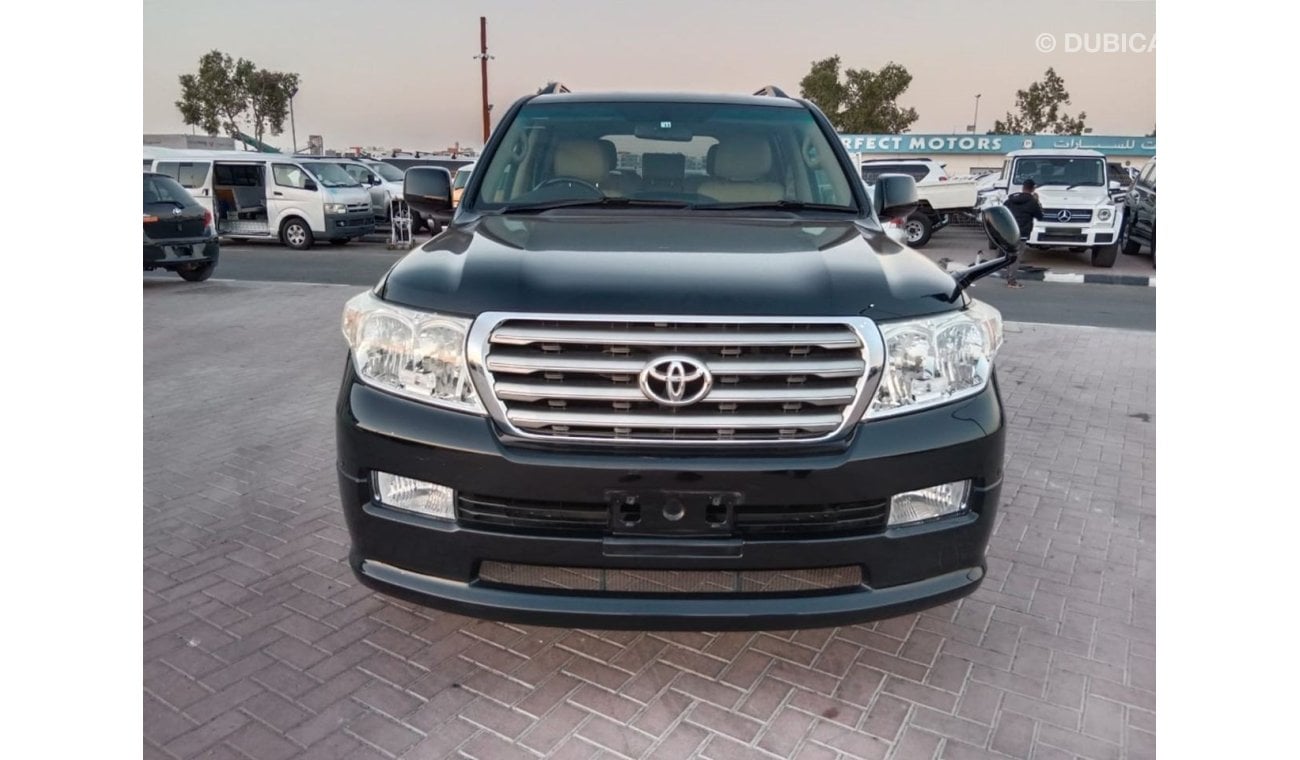 تويوتا لاند كروزر TOYOTA LAND CRUISER RIGHT HAND DRIVE (PM1187)