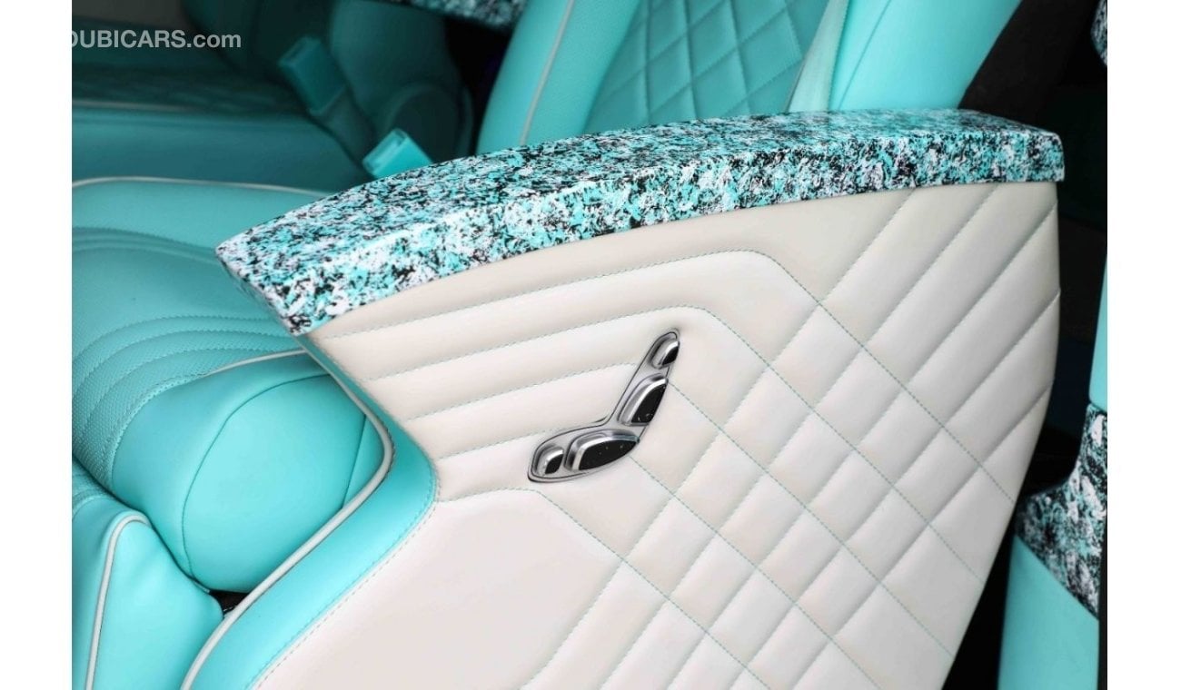 Mercedes-Benz Vito 2018 MBZ 2.0L 4X2 VITO TOURER VIP MAYBACH 121 VTB - Black inside Blue | Export Only