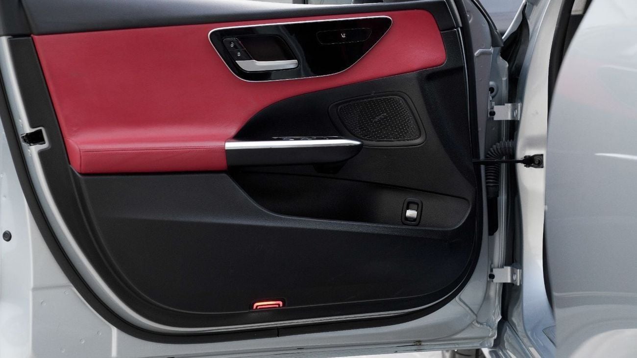 Mercedes-Benz C 200 Premium 2.0L