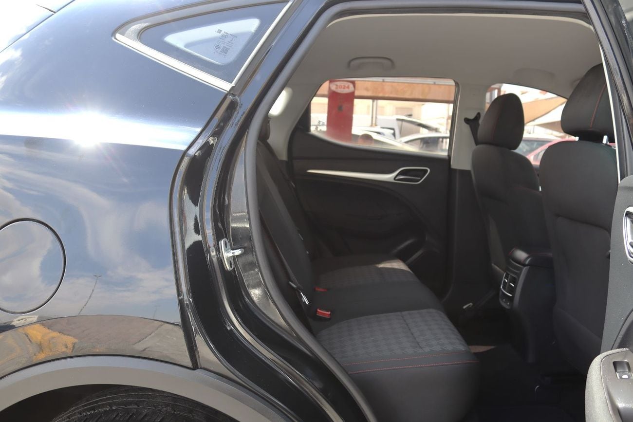 MG ZS Std 1.5L MG ZS - 2022 - GCC - Accident-Free - 1.5L - Low Mileage - Excellent Condition