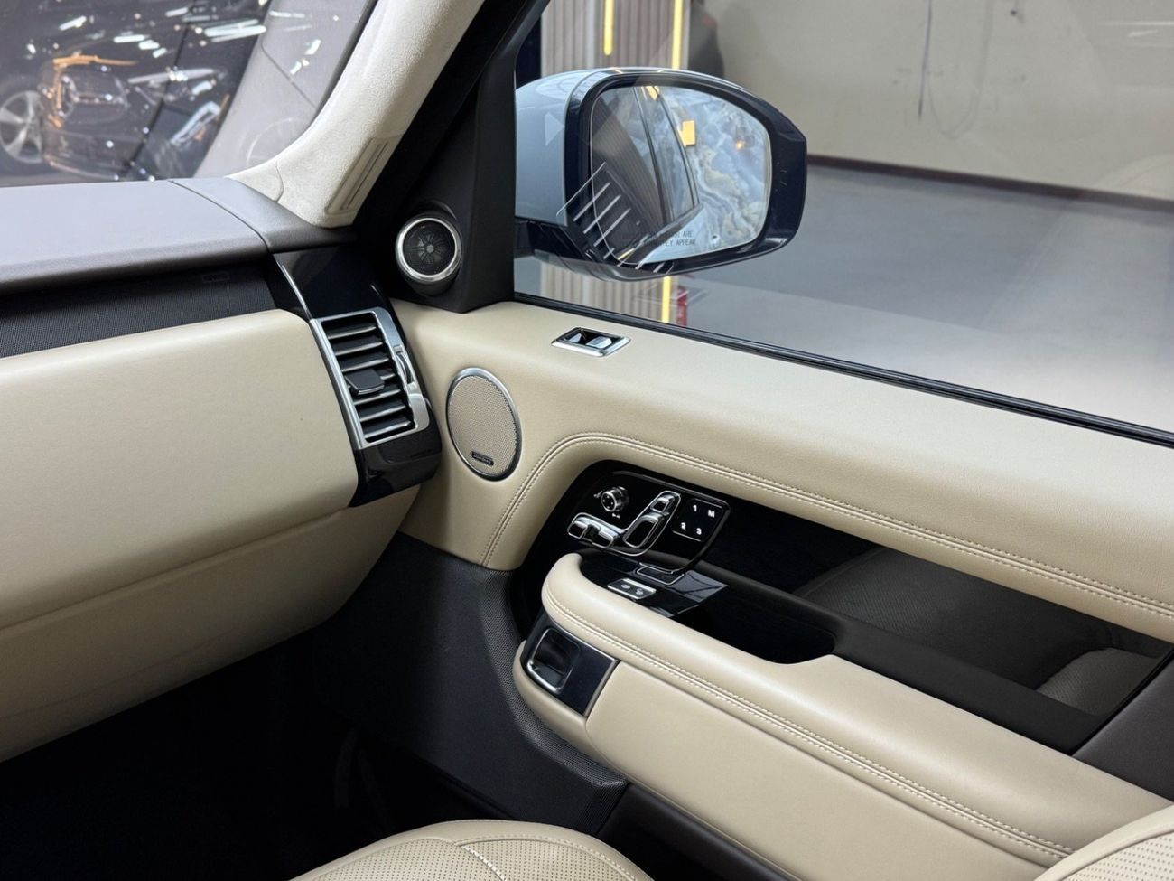 Land Rover Range Rover HSE 3.0L (380 HP)