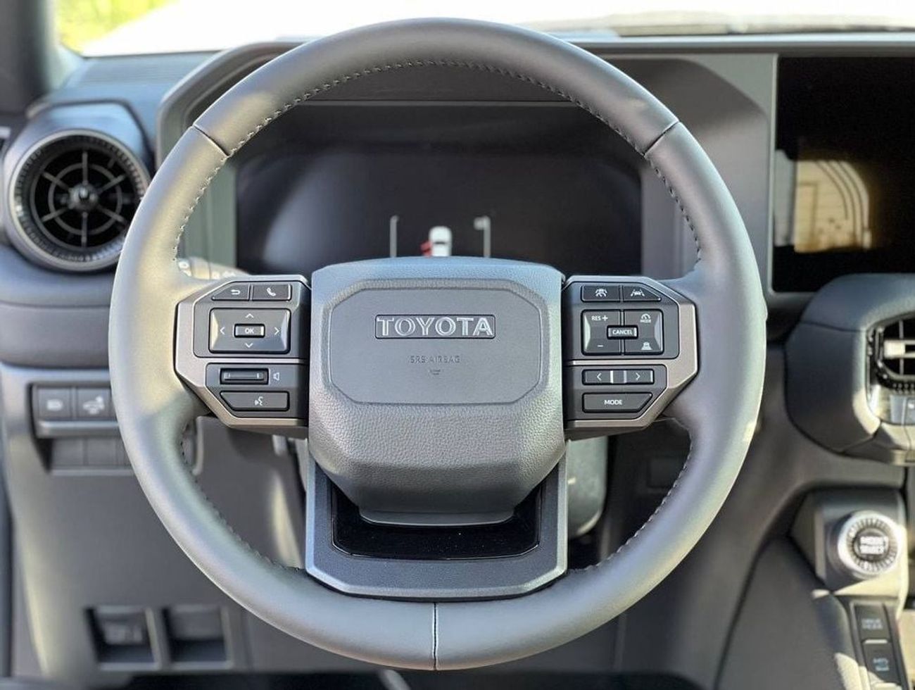 تويوتا برادو Adventure Mono Tone 2.4T ADVENTURE 2.4L TURBO // 2024 // FULL OPTION WITH RADAR & 360 CAMERA , HEAD