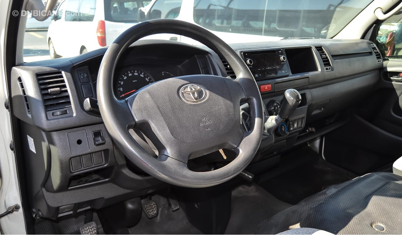 Toyota Hiace GLX