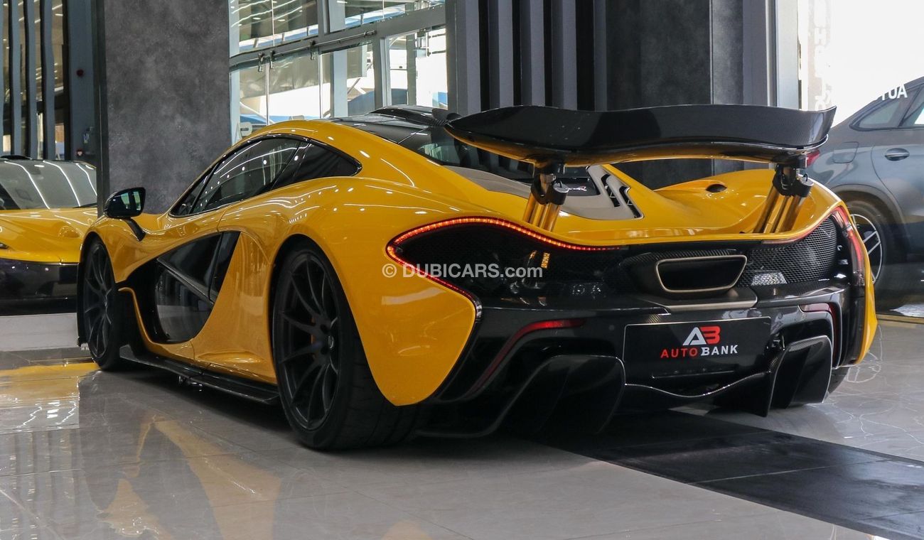 McLaren P1