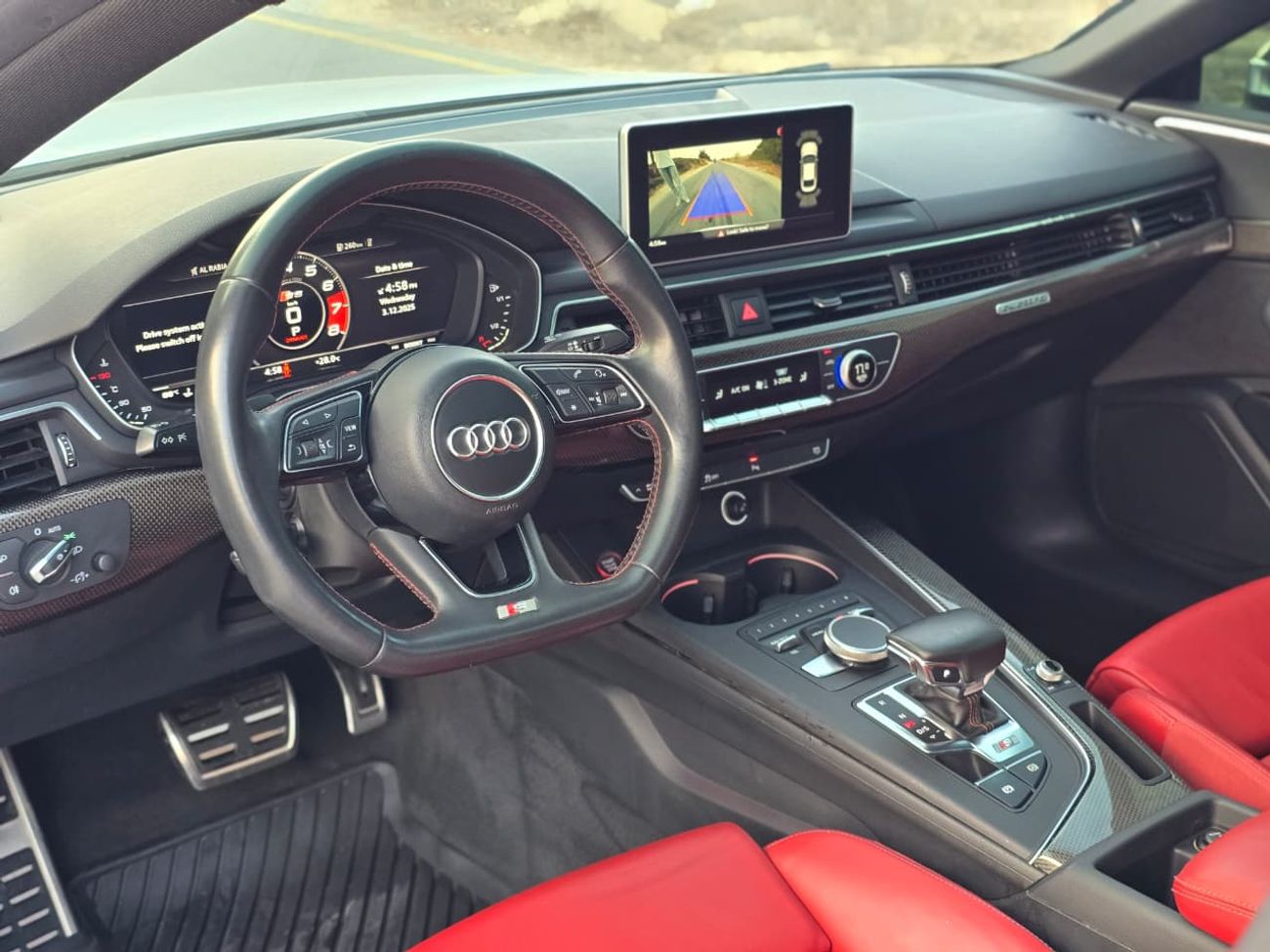 Audi S5 TFSI quattro 3.0L AUDI S5 2018 GCC // LOW MILEAGE // ACCIDENT FREE // PERFECT CONDITION