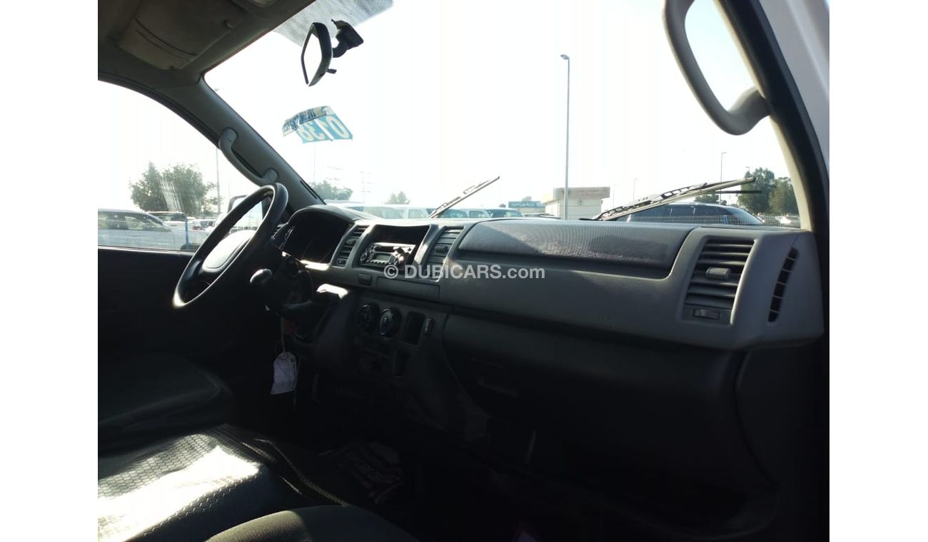 Toyota Hiace 2009,  [Left Hand Drive], Manual 2.7CC, Perfect Condition, 10 Seater, Diesel