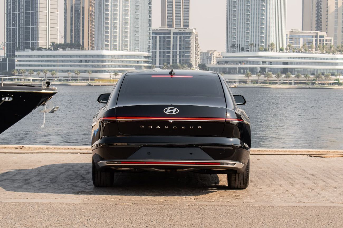 Hyundai Grandeur Hyundai Grandeur Model 2025 2400 AED P/M With Zero Down Payment For 5 Years
