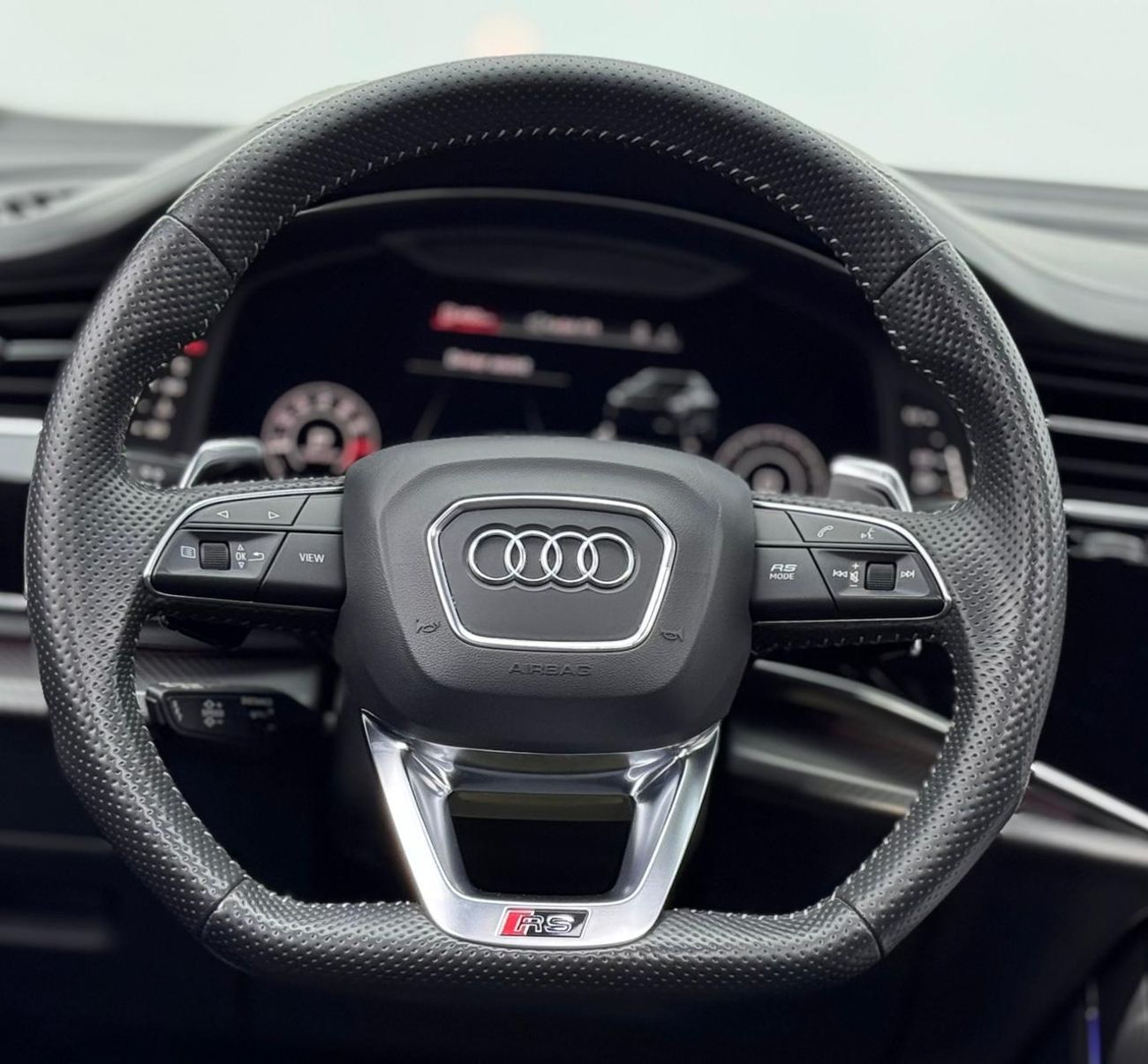 أودي RSQ8 TFSI quattro 4.0L 2021 Audi RSQ8 4.0TFSI Quattro, Warranty, Fully Loaded, Excellent Condition, Euro