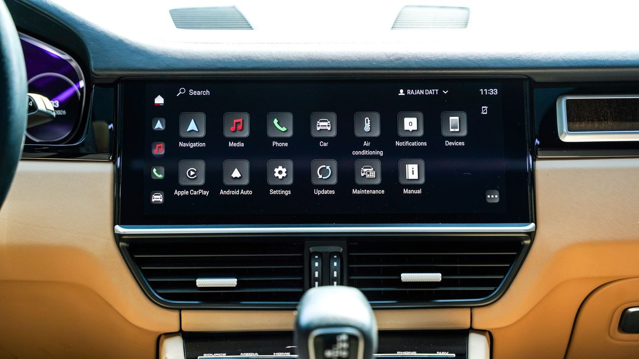 Porsche Cayenne Base