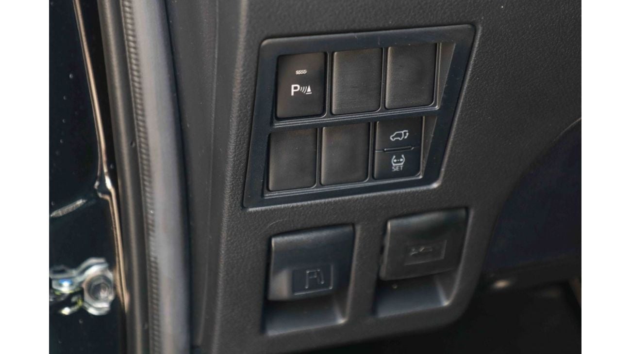 تويوتا فورتونر تويوتا فورتشنر 2024 4.0 4X4 HI Adventure - أسود من الداخل أسود | للتصدير فقط