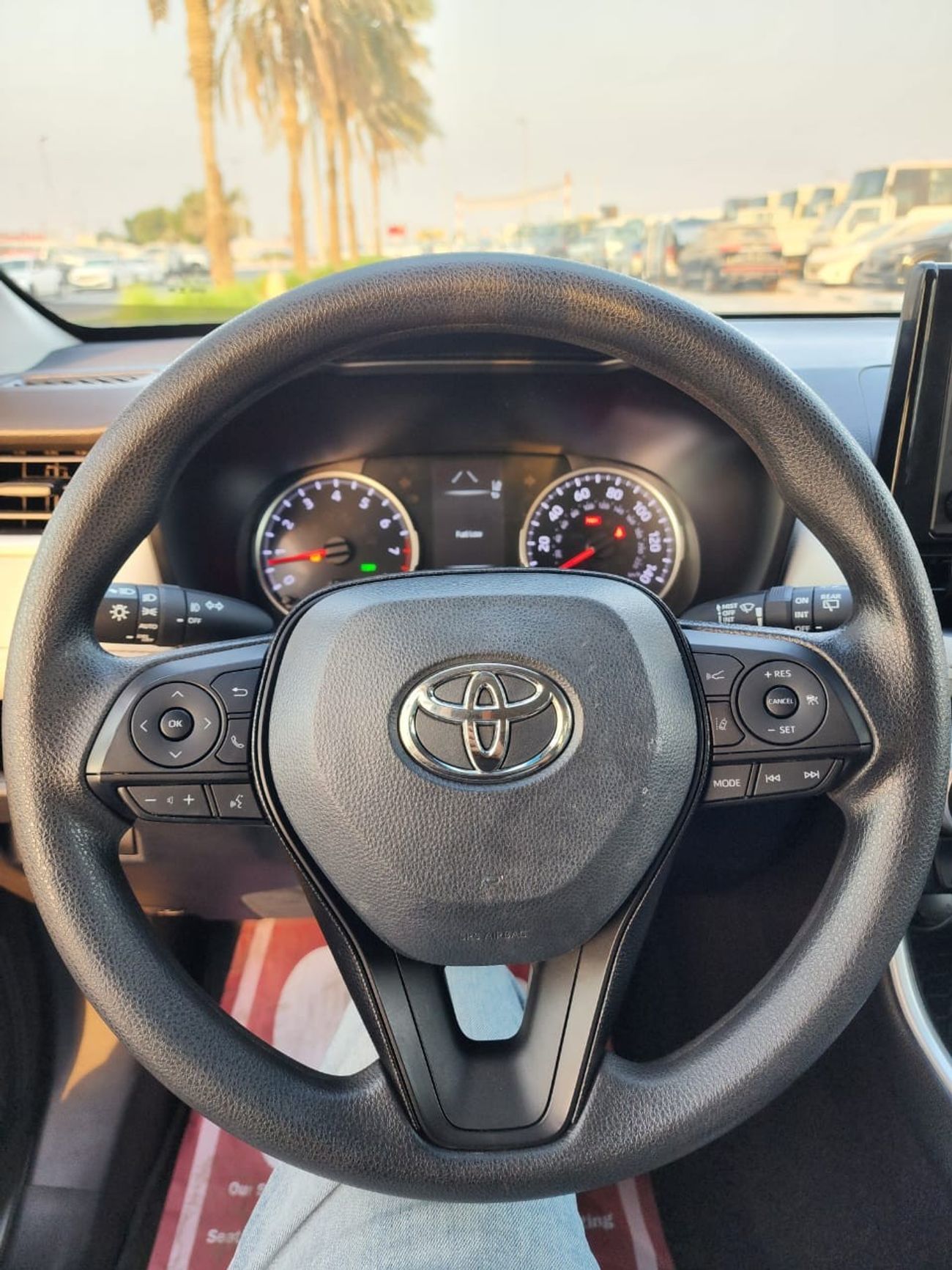 Toyota RAV4 TOYOTA RAV4 XLE 2021