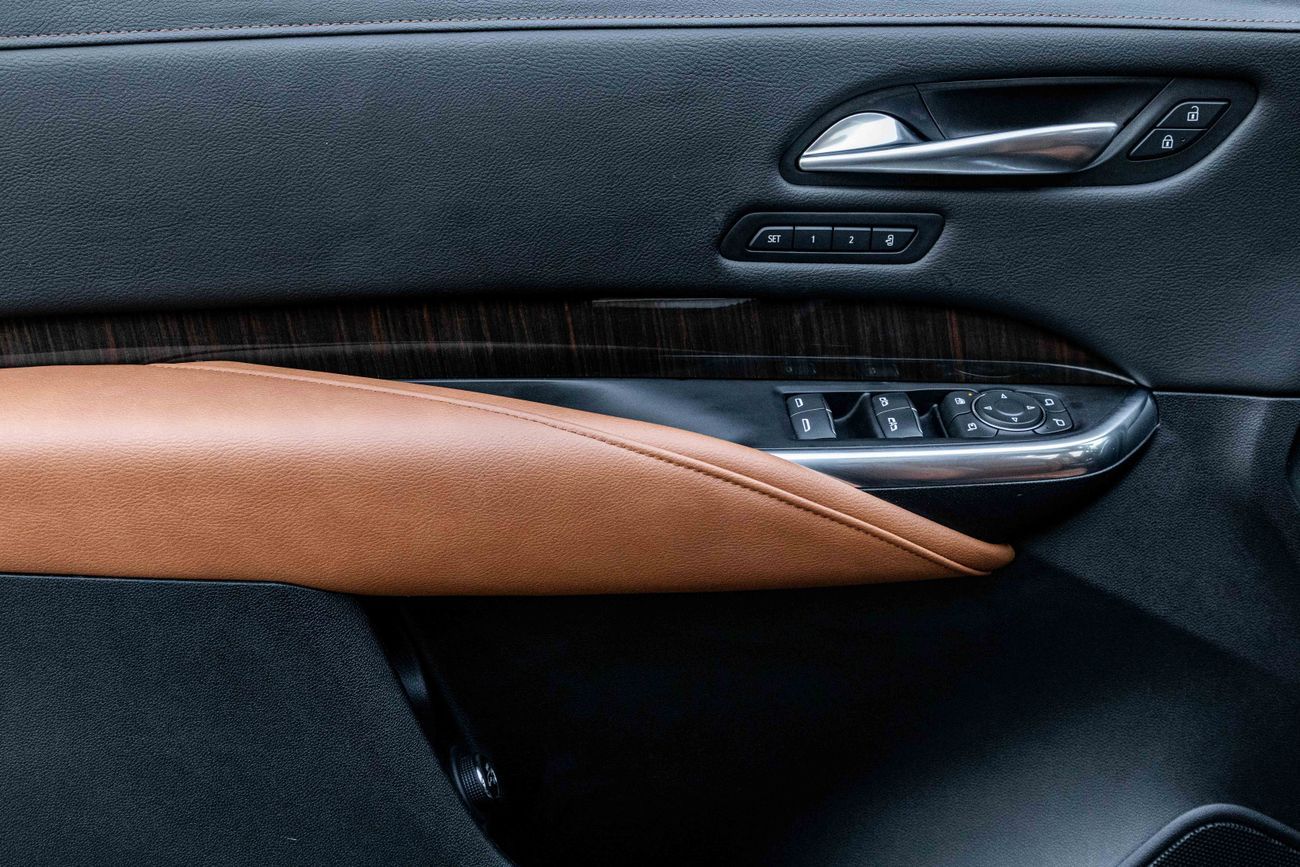 Cadillac XT4 XT4 Premium Luxury | 1,959 P.M | 0% Downpayment | Agency Service!