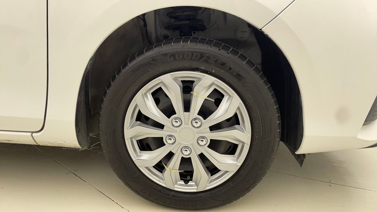 تويوتا يارس SE 1.5 | بدون دفعة مقدمة | اختبار القيادة في المنزل