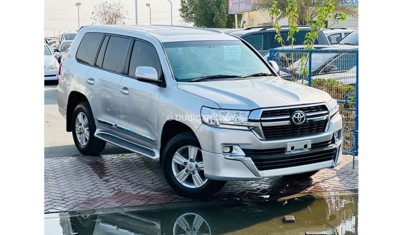 Used Toyota Land Cruiser 2014 for sale in Dubai - 664878