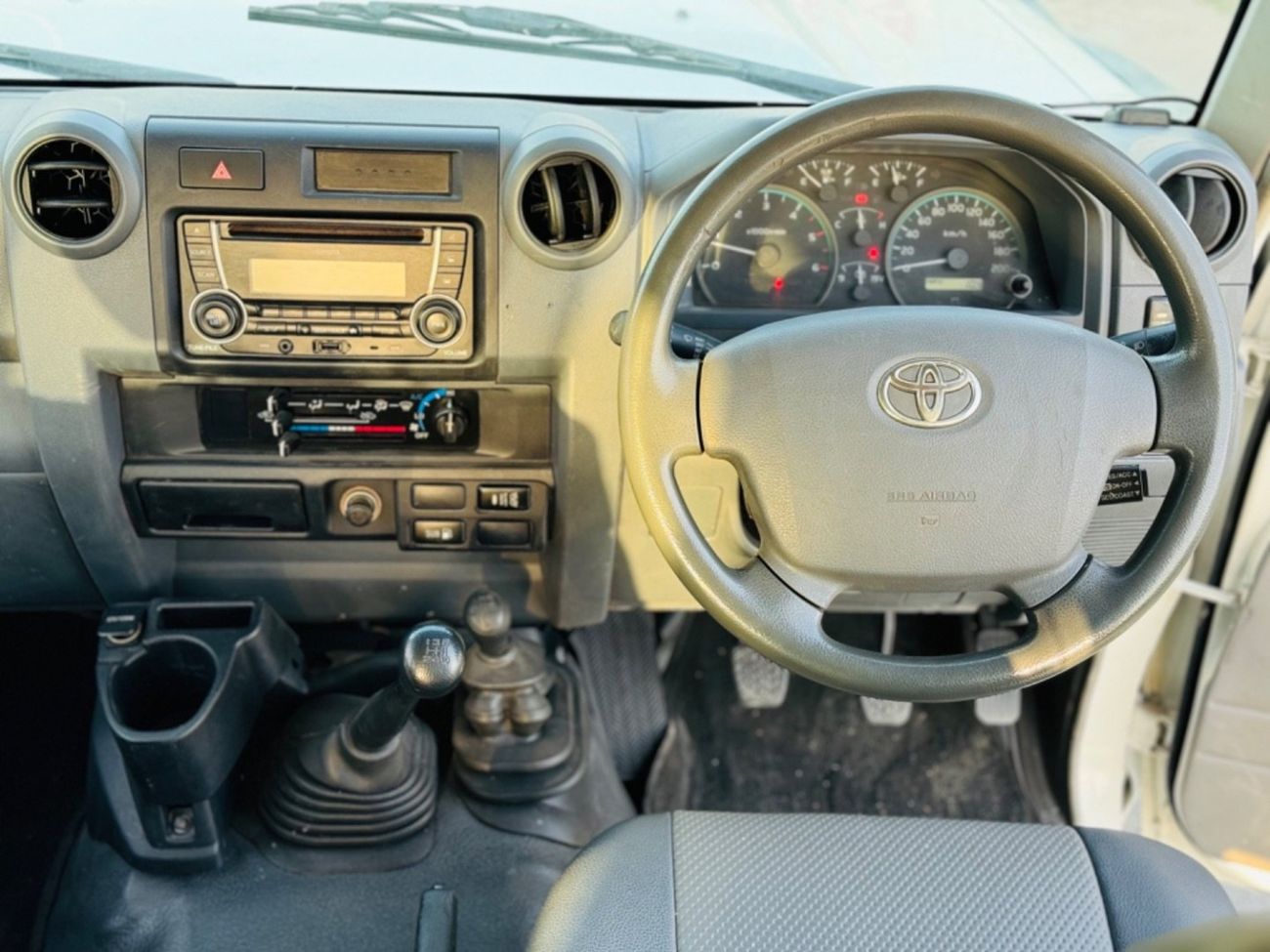 Toyota Land Cruiser 70 Hardtop 3 door