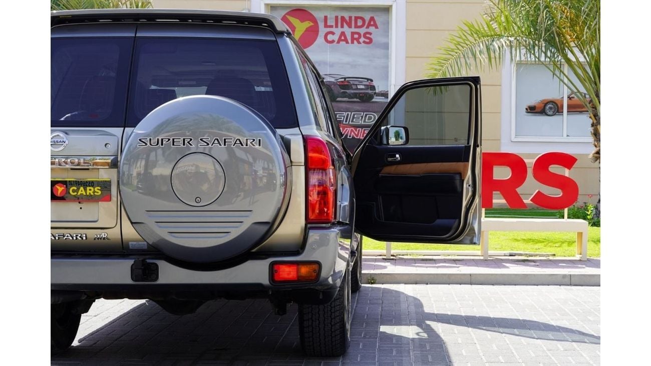 نيسان باترول سوبر سفاري