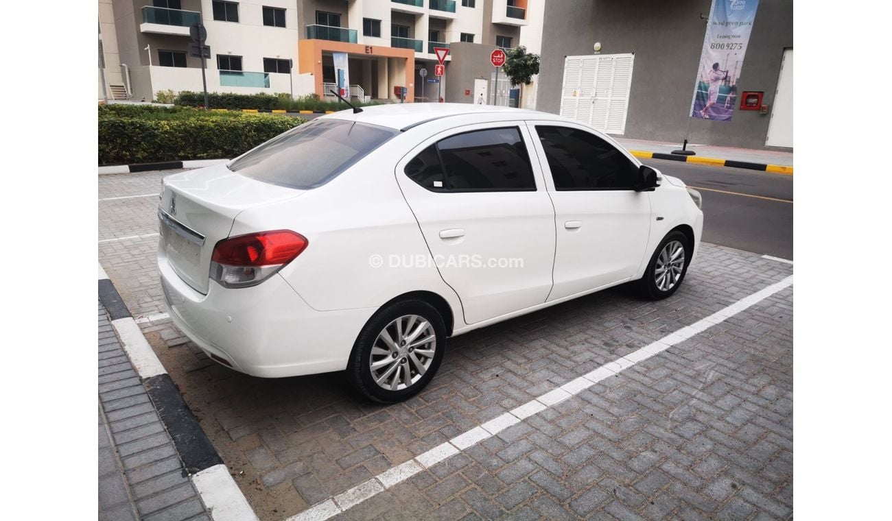 Mitsubishi Attrage Sama alsham