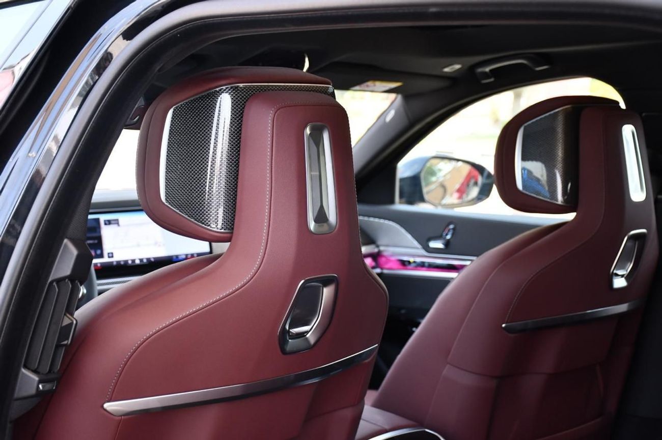 BMW 735 BMW 735i M KIT 2024 GCC FULL