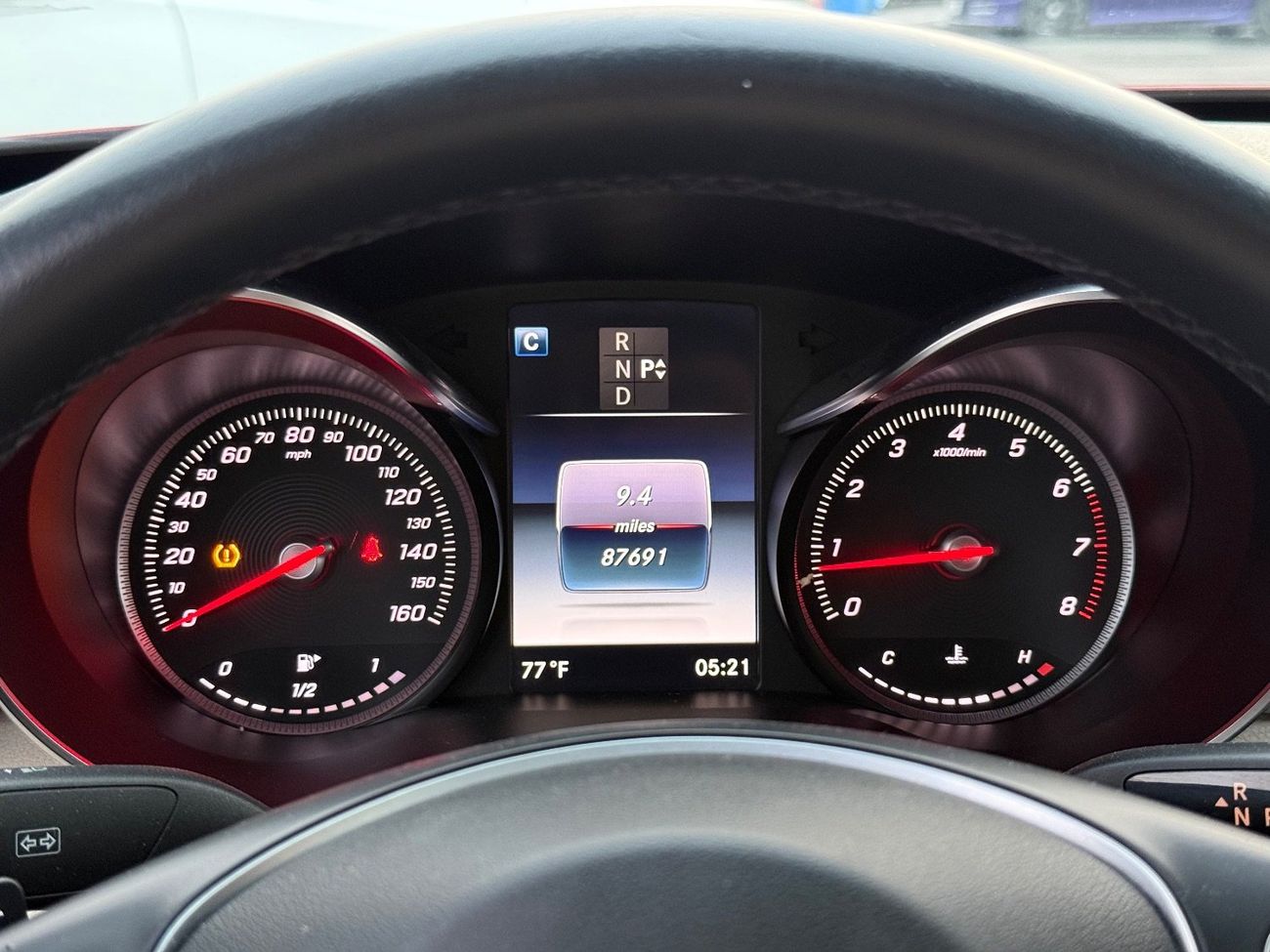 Mercedes-Benz C 300 Luxury 2.0L 2018 MERCEDES BENZ C300 FULL OPTIONS IMPORTED FROM USA