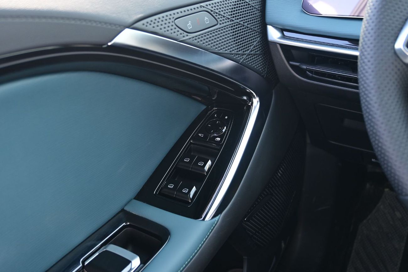 MG 7 MG7 1.5L Turbo, Petrol, FWD Model 2025 Color Grey