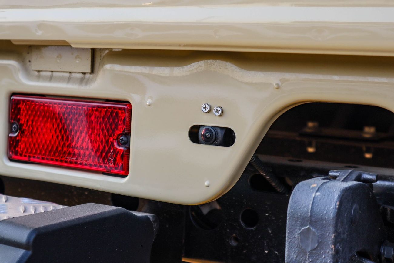 Toyota Land Cruiser Pick Up Std 4.0L Single Cab Utility AWD Toyota Land Cruiser Single Cab (70 Series) – GRJ79 – 4.0L Pick-Up – 