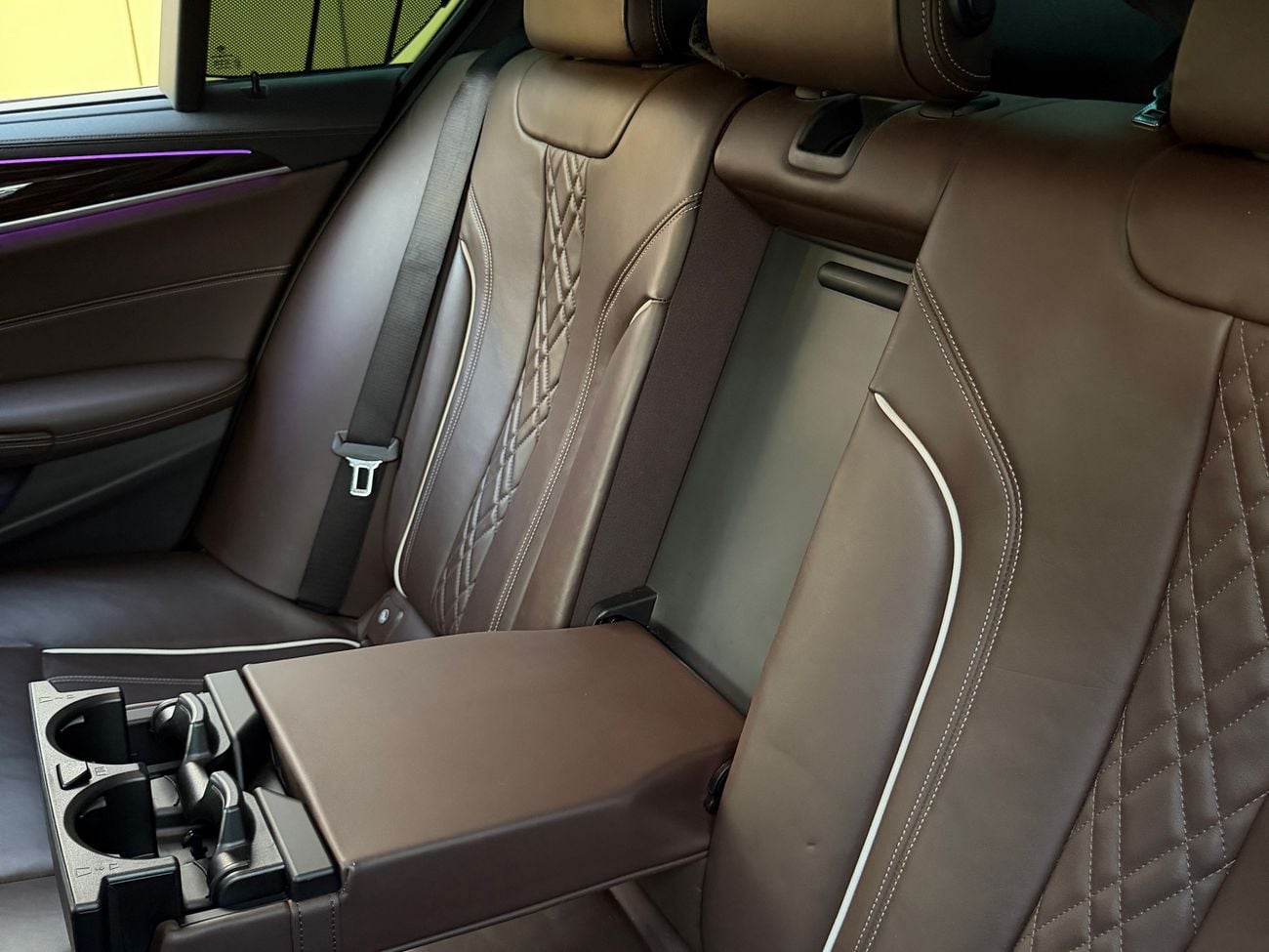 بي أم دبليو 540i