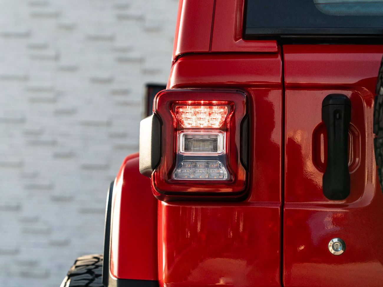 Jeep Wrangler Sahara 3.6L A/T (5 Seater)